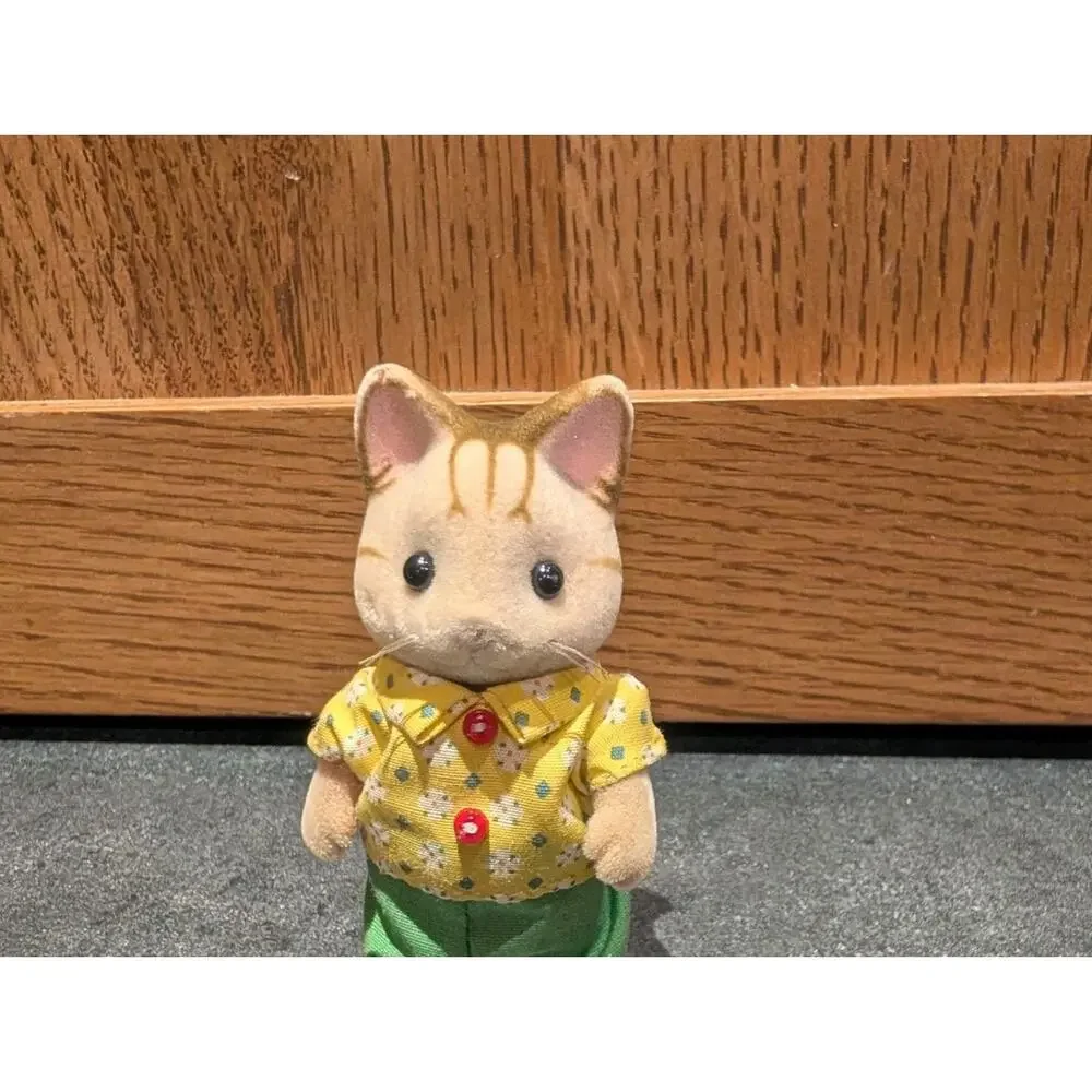 Calico Critters Sylvanian Families Simon Sandy Striped Cat Original Outfit